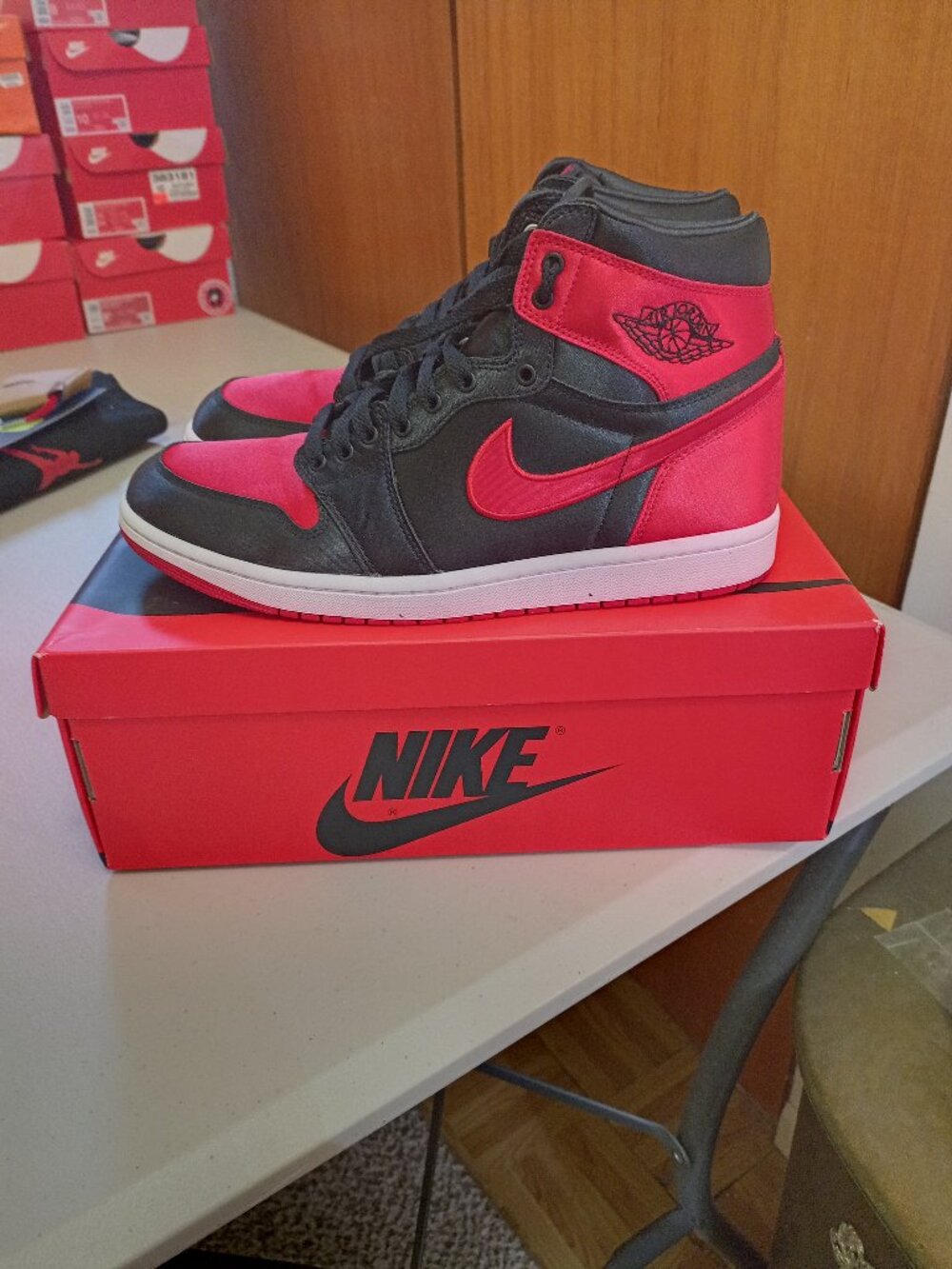 Size 12 - Air Jordan 1 Retro OG 2023 High Satin Bred Og box All Extras